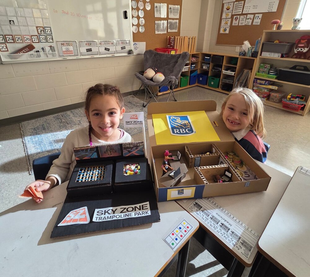 Une belle exposition sur notre communauté! ✨