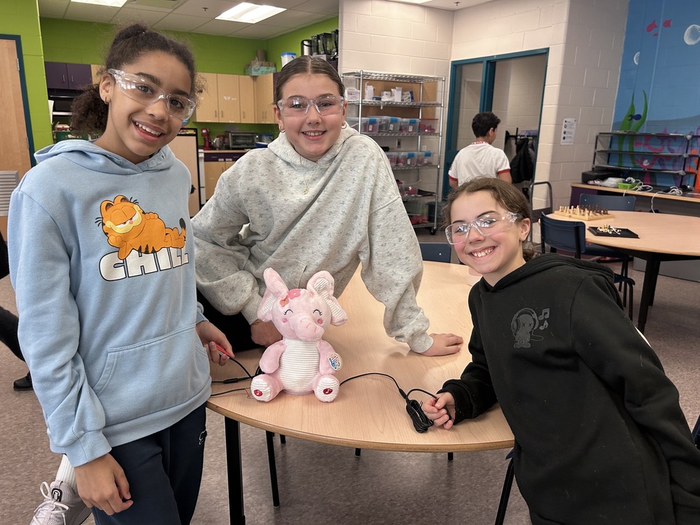 639707157 1512523040877836 2809894635653331535 n